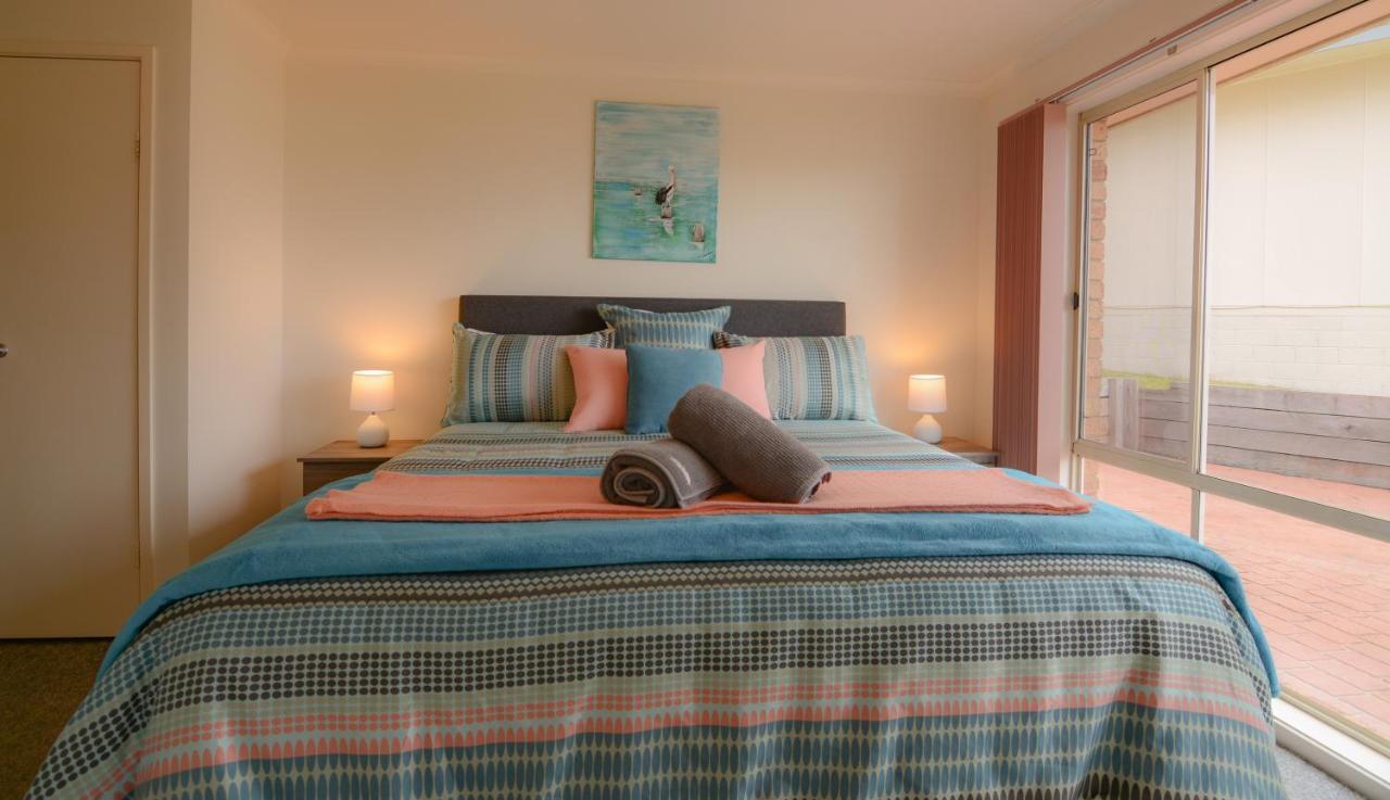Quarantine Bay Beach Cottages Eden Bagian luar foto
